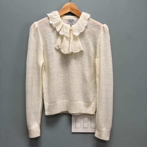 Vintage Victorian Style Sweater in Ivory - Picture 1 of 7